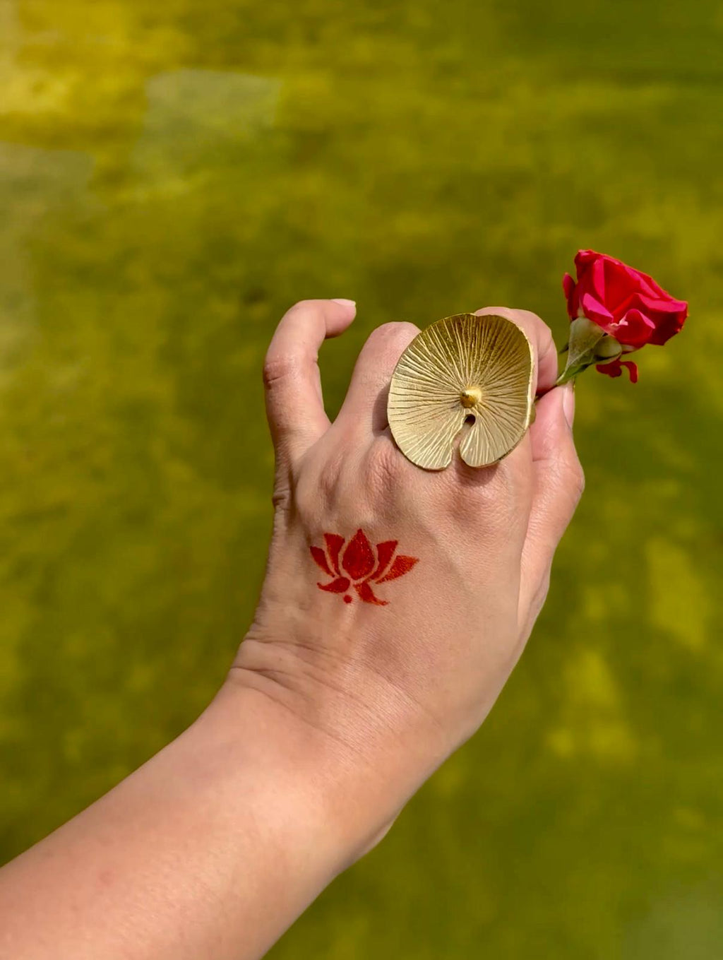 Leher Lotus Ring